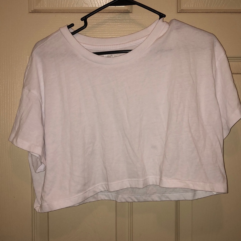 Women’s Forever 21 crop top